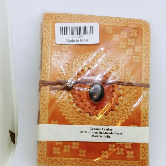 Handcrafted Leather and Cotton Journal 7 x 5 in - Picture 7 of 8